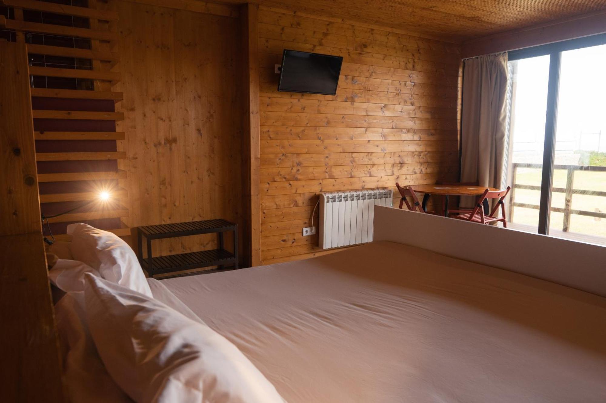 Penichepraia - Bungalows, Campers & Spa Екстериор снимка