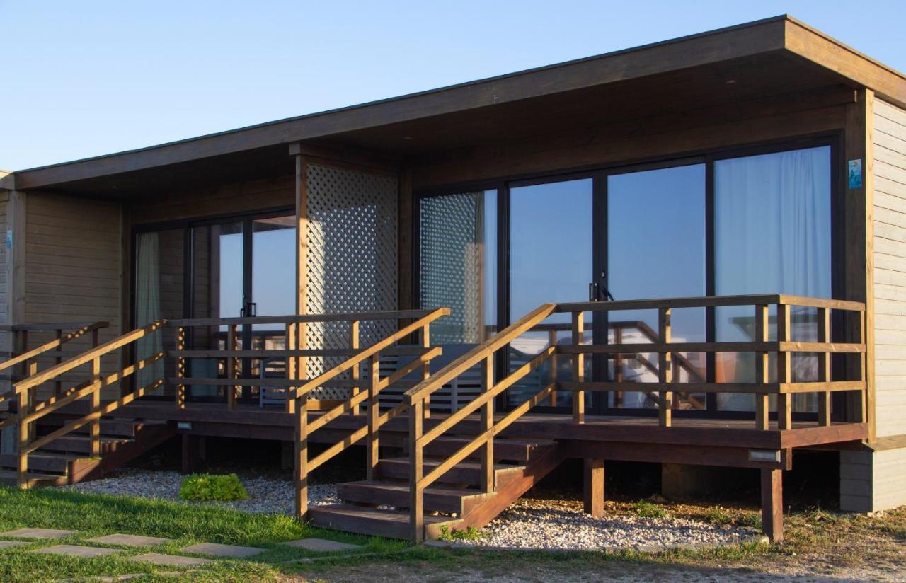 Penichepraia - Bungalows, Campers & Spa Екстериор снимка